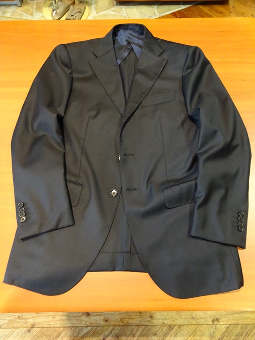 suits SDSC04987.JPG